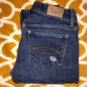 Abercrombie & Fitch Jeans size OOS (W 24, L 31)